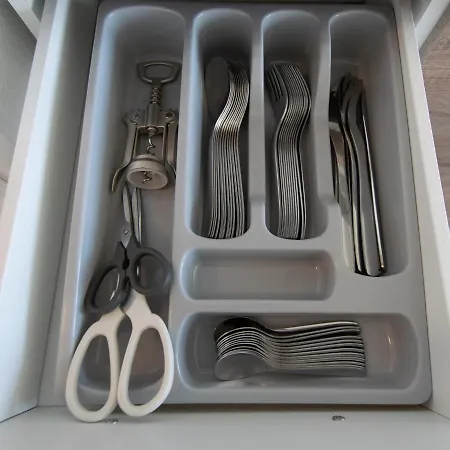 شقة Tolstov - With 2 , 3 And 6 - 15 Min To Messe Dus And Old Town Dus